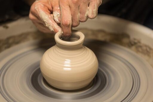 aprende a tornear ceramica